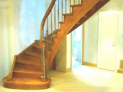|| escaliers_horvat_T24 ||